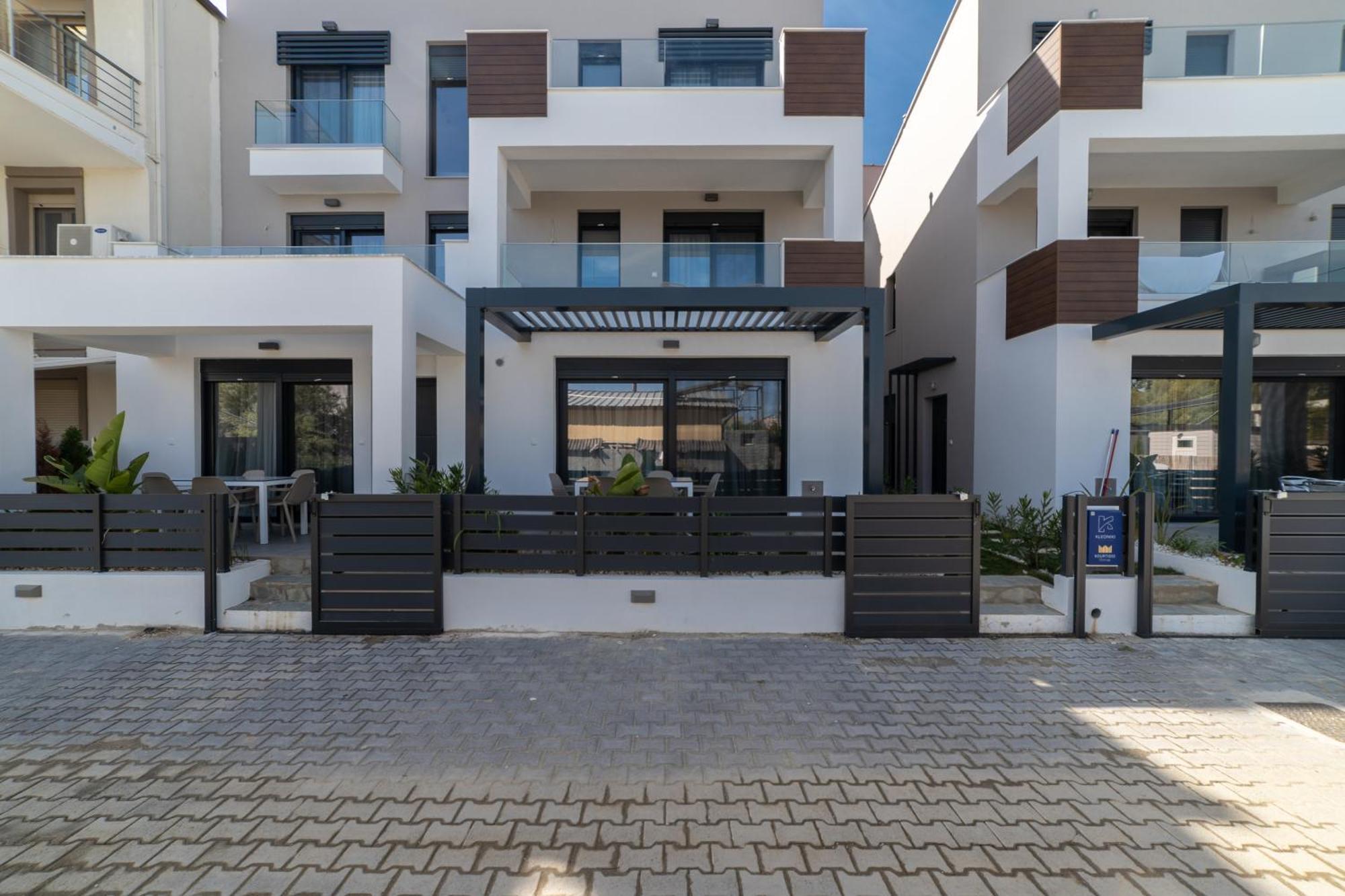 Kleoniki & Irida Residential Complexes Lägenhet Ofrínion Exteriör bild