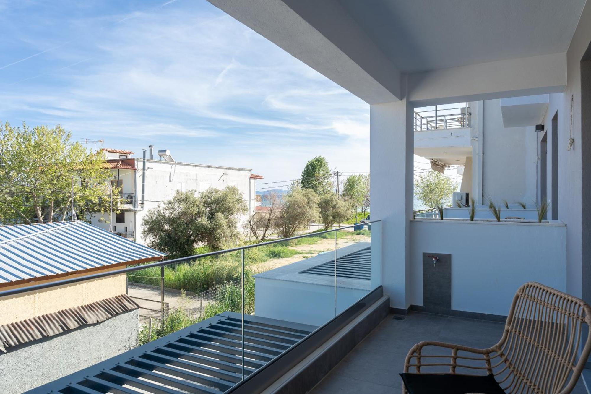 Kleoniki & Irida Residential Complexes Lägenhet Ofrínion Exteriör bild